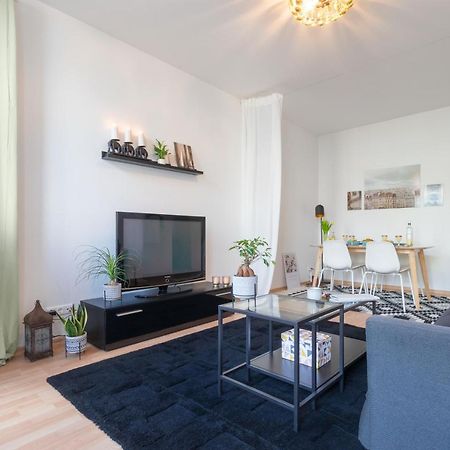 Ruhige Wohnung In Zentraler Lage - Quiet Flat In A Central Location Magdeburg Luaran gambar