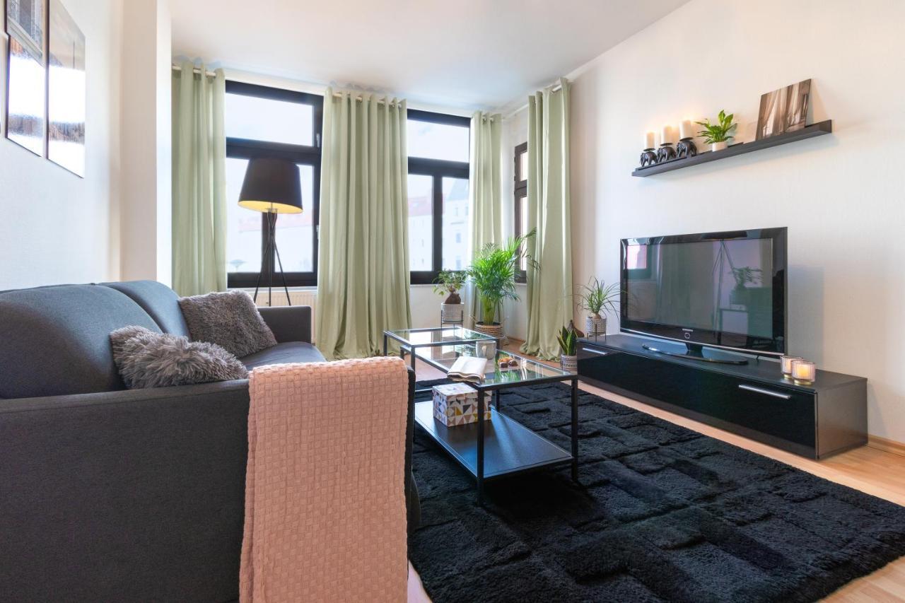 Ruhige Wohnung In Zentraler Lage - Quiet Flat In A Central Location Magdeburg Luaran gambar