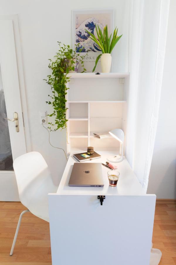 Ruhige Wohnung In Zentraler Lage - Quiet Flat In A Central Location Magdeburg Luaran gambar