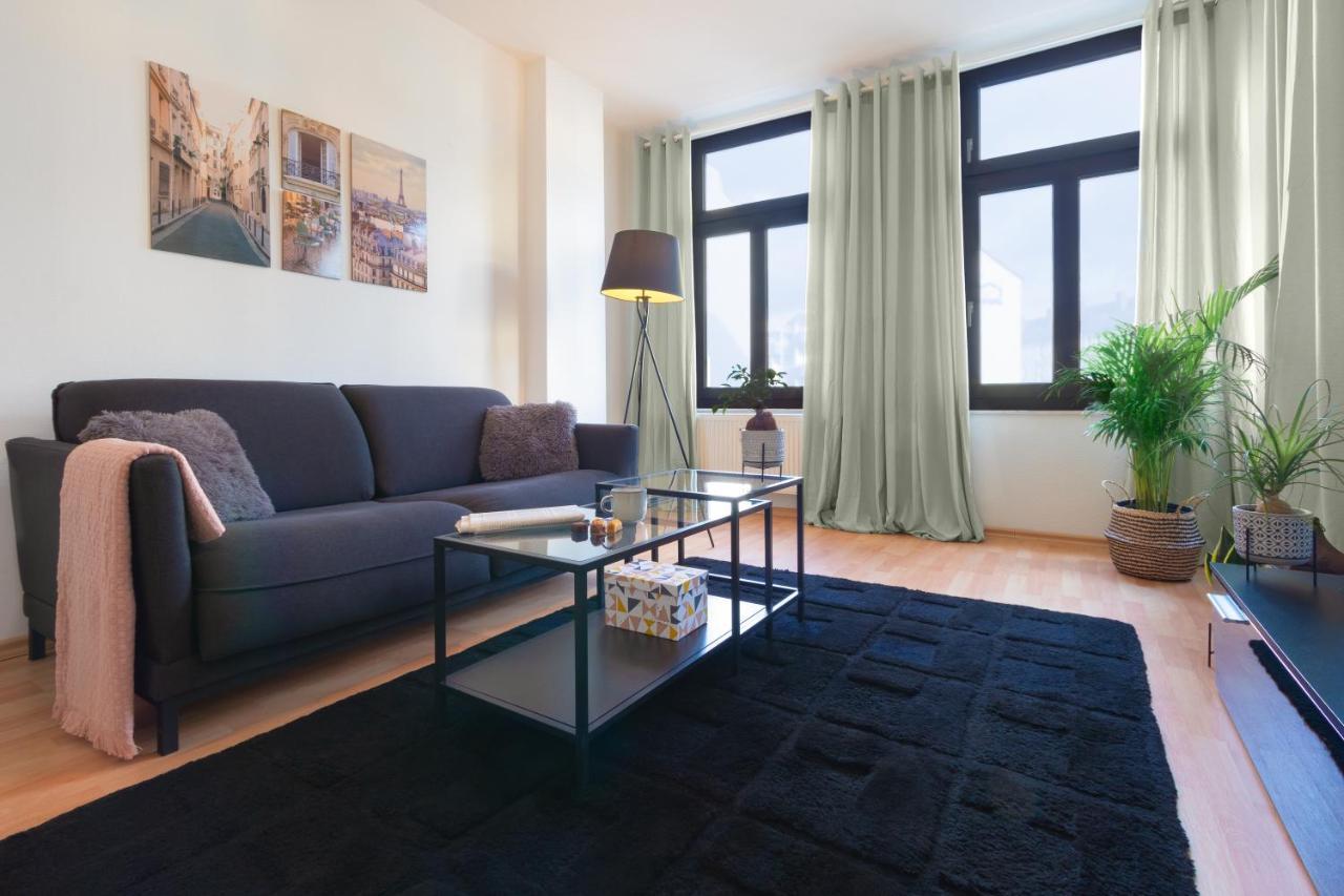 Ruhige Wohnung In Zentraler Lage - Quiet Flat In A Central Location Magdeburg Luaran gambar