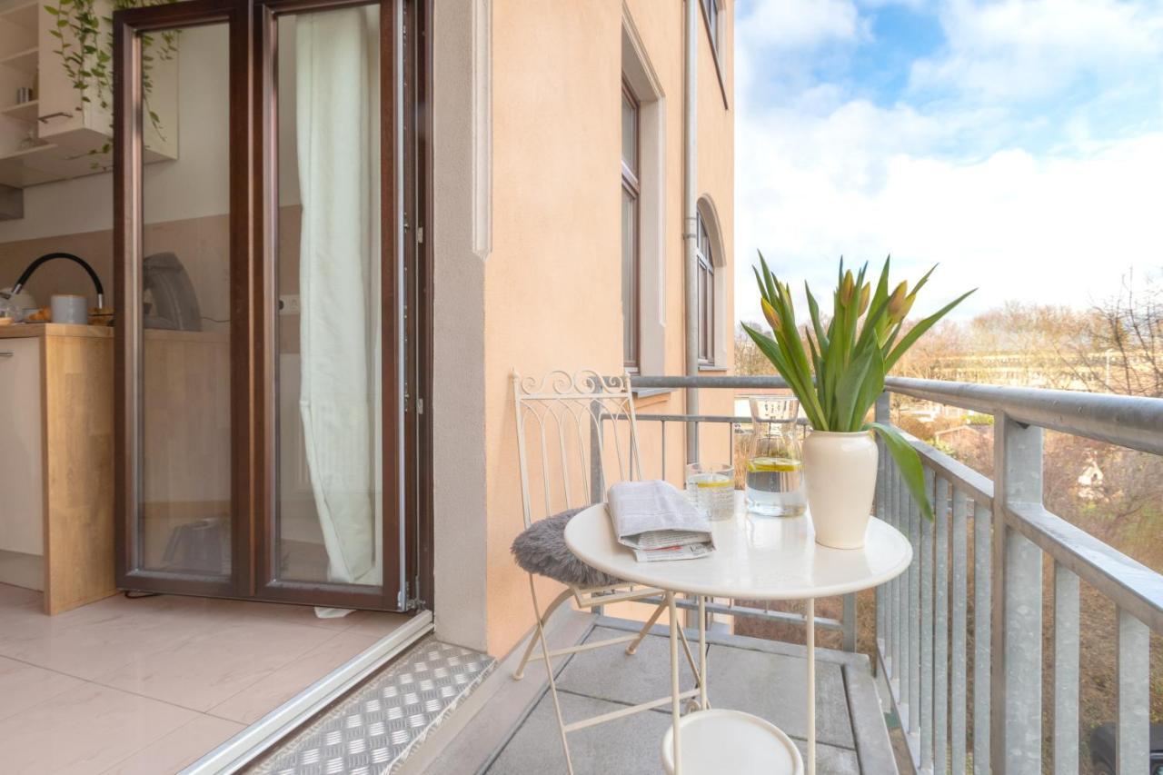 Ruhige Wohnung In Zentraler Lage - Quiet Flat In A Central Location Magdeburg Luaran gambar